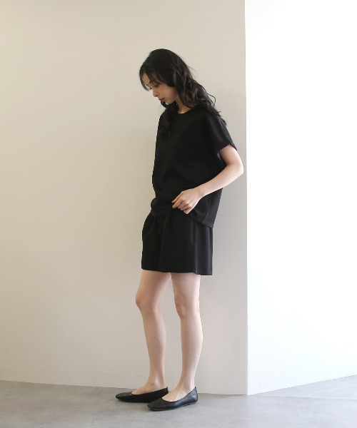 No one knows（ノーワンノーズ）の「ZOZO限定 半袖トップス ショートパンツ セットアップ（セットアップ・レディース・杢グレー/ブラック・FREE）」の3枚目の写真