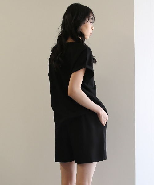 No one knows（ノーワンノーズ）の「ZOZO限定 半袖トップス ショートパンツ セットアップ（セットアップ・レディース・杢グレー/ブラック・FREE）」の5枚目の写真