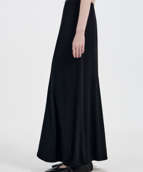 Studio Doe(スタジオドー)の「Studio Doe Asymmetrical Knit Skirt(スカート・レディース・ブラック・SMALL/MEDIUM)」の4枚目の写真
