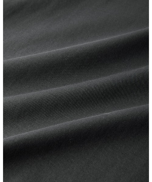 DoCLASSE( ドゥクラッセ)の「接触冷感・綿100%オーバーサイズT・5分袖(Tシャツ/カットソー・メンズ・ブラック/チャコール/ホワイト/ネイビー/ブルーグレー・S/L/M/LL)」の20枚目の写真