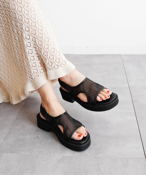 Fabby fabby(ファビィーファビィー)の「4.4cm厚底メッシュサンダル(サンダル・レディース・ブラック/アイボリー・LARGE/SMALL/MEDIUM)」の6枚目の写真