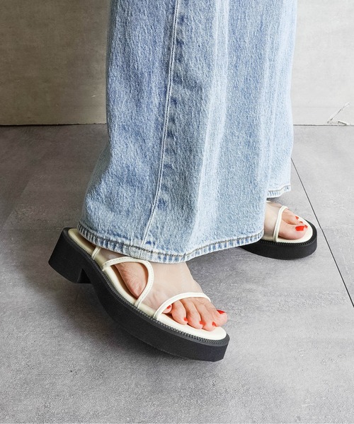 Fabby fabby(ファビィーファビィー)の「4.4cm厚底メッシュサンダル(サンダル・レディース・ブラック/アイボリー・LARGE/SMALL/MEDIUM)」の14枚目の写真