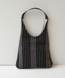 TRIANGLE JUTE TOTE