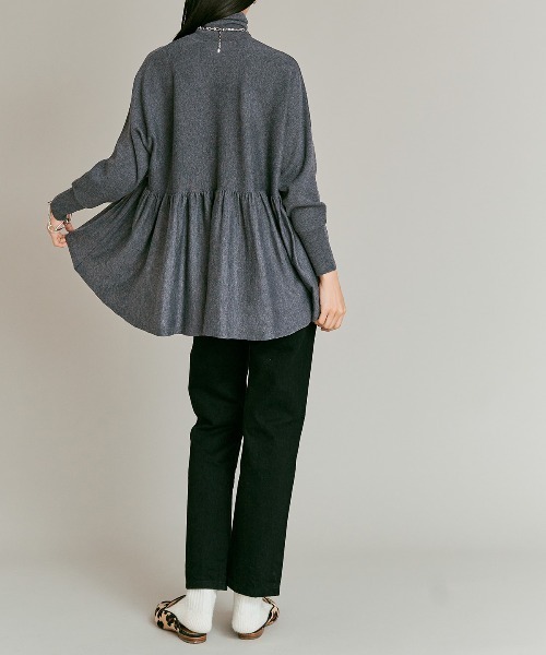 W:Huku(フーク)の「【W:Huku / ウールミックスライトニット】ペプラム トップス / Wool-Blend Lightweight Knit Peplum Top(ニット/セーター・レディース・ブラウン/チャコール/ライトグレー/ブラック・FREE)」の12枚目の写真