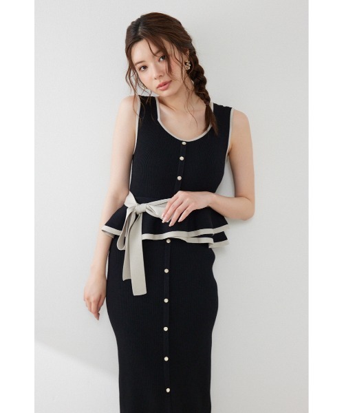 rienda(リエンダ)の「ノースリ配色ペプラムタイトニットワンピース 夏服 秋服(ワンピース・レディース・ブラック/ライトブルー/ベージュ・FREE)」の7枚目の写真