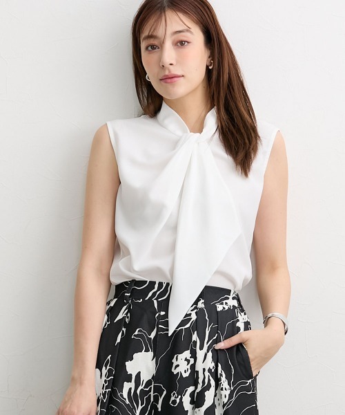 slattgir(スラットジール)の「高身長 タイデザインノースリーブブラウス(トールサイズ)(シャツ/ブラウス・レディース・ネイビー/オフホワイト・TL/TM/T5L/T4L/T3L/TLL)」の1枚目の写真