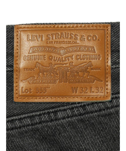 Levi's（リーバイス）の「Levi's/リーバイス 555(TM) リラックスストレート ジーンズ ブラック（デニムパンツ・メンズ・ブラック・W34 L32/W33 L32/W32 L32/W31 L32/W29 L32/W28 L32/W30 L32）」の13枚目の写真