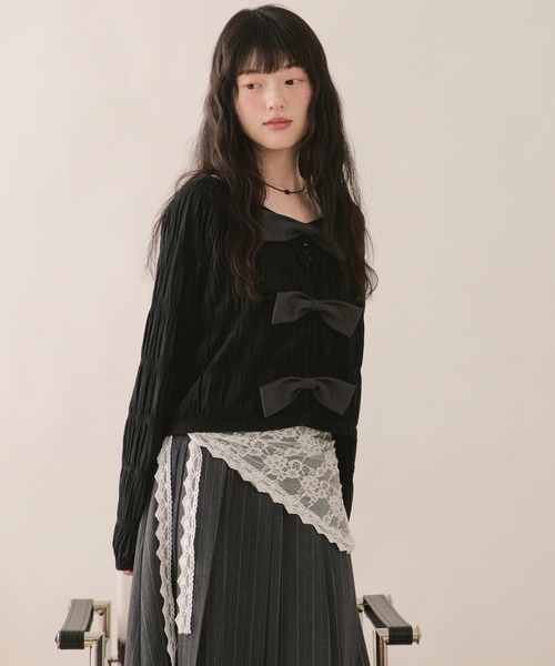 loin nuit(ロワンニュイ)の「big ribbon long sleeve tops / ビッグリボンロングスリーブトップス(Tシャツ/カットソー・レディース・ホワイト/ブラック/ブラウン・FREE)」の12枚目の写真