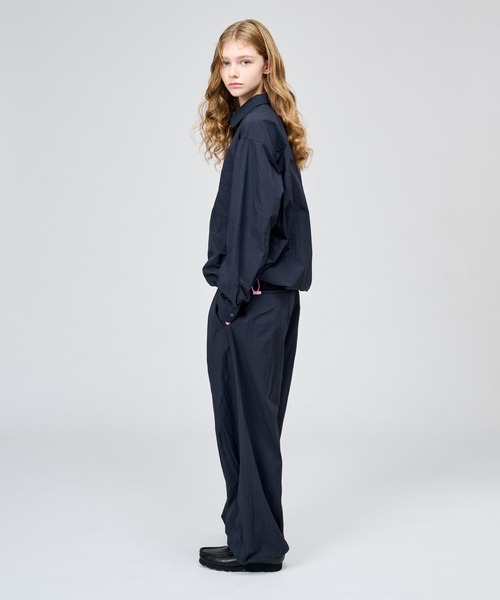 WETTEMPT（ウィテンプト）の「NYLON BICOLOR DRAWSTRING L/S SHIRT / ナイロンバイカラードローコードL/Sシャツ（シャツ/ブラウス・メンズ・グレー/ネイビー/ブラック・MEDIUM/SMALL/LARGE）」の13枚目の写真