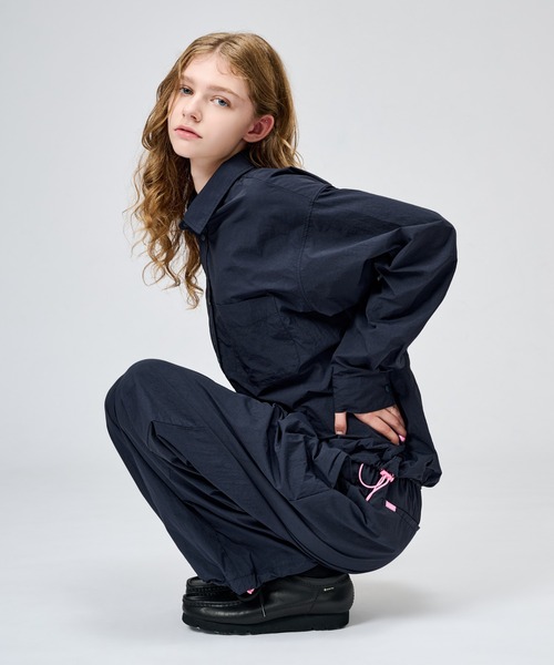 WETTEMPT（ウィテンプト）の「NYLON BICOLOR DRAWSTRING L/S SHIRT / ナイロンバイカラードローコードL/Sシャツ（シャツ/ブラウス・メンズ・グレー/ネイビー/ブラック・MEDIUM/SMALL/LARGE）」の18枚目の写真