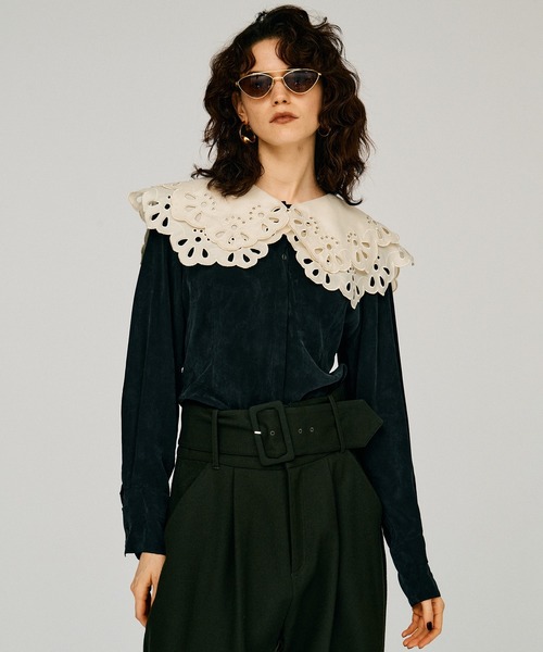 PRANK PROJECT（プランクプロジェクト）の「【2026Autumn Pre-Order】エンブロイダリースカラップカラーブラウス / Embroidery Scallop Collar Blouse（シャツ/ブラウス・レディース・ブラック/ホワイト・FREE）」の2枚目の写真