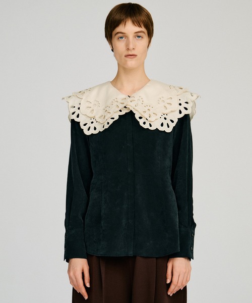 PRANK PROJECT（プランクプロジェクト）の「【2026Autumn Pre-Order】エンブロイダリースカラップカラーブラウス / Embroidery Scallop Collar Blouse（シャツ/ブラウス・レディース・ブラック/ホワイト・FREE）」の14枚目の写真
