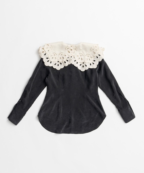 PRANK PROJECT（プランクプロジェクト）の「【2026Autumn Pre-Order】エンブロイダリースカラップカラーブラウス / Embroidery Scallop Collar Blouse（シャツ/ブラウス・レディース・ブラック/ホワイト・FREE）」の19枚目の写真