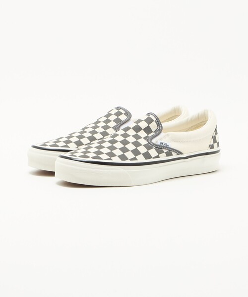 VANS(バンズ)の「<VANS>LX Classic Slip-On クラシック スリッポン/スニーカー(スニーカー・メンズ・ブラック/レッド・8/10/9/7h/8h/9h/10h)」の3枚目の写真