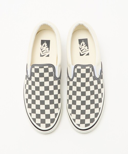 VANS(バンズ)の「<VANS>LX Classic Slip-On クラシック スリッポン/スニーカー(スニーカー・メンズ・ブラック/レッド・8/10/9/7h/8h/9h/10h)」の4枚目の写真