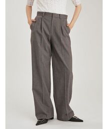 ワンタックストレートパンツ