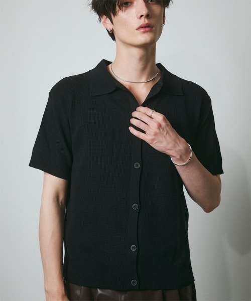 DAZE(デイズ)の「サーマル編み ニットポロシャツ(Tシャツ/カットソー・メンズ・グレー/ブラック/チャコールグレー・SMALL/MEDIUM/LARGE)」の2枚目の写真