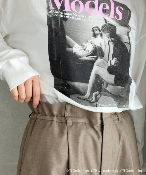 le.coeur blanc(ルクールブラン)の「タックハーフパンツ(その他パンツ・レディース・ブラック/グレイッシュベージュ・38)」の6枚目の写真