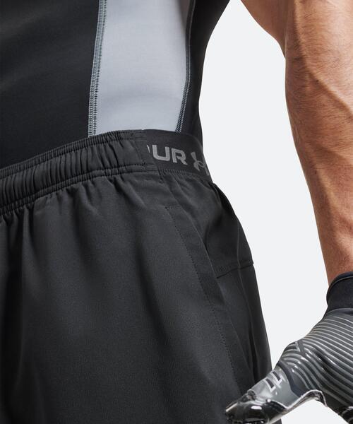 UNDER ARMOUR（アンダーアーマー）の「UAバニッシュ ウーブンショーツ2.0（トレーニング/メンズ）（その他パンツ・メンズ・ブラック・XL/L/M/3XL/2XL/S）」の5枚目の写真