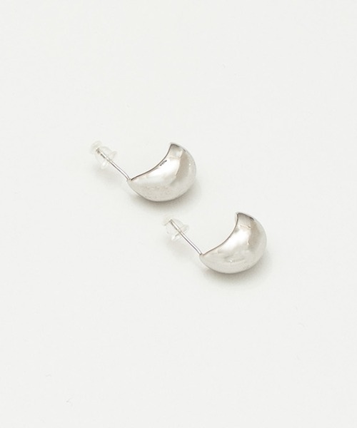 AJUGA.(アジュガ)の「ボールドドームピアス(ピアス(両耳用)・レディース・シルバー/ゴールド・ONE SIZE)」の6枚目の写真