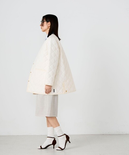 NOLLEY’S(ノーリーズ)の「【Traditional WeatherWear/トラディショナルウェザーウェア】ARKLEY A-LINE MIDDLE(ノーカラーコート・レディース・アイボリー・32/34)」の3枚目の写真