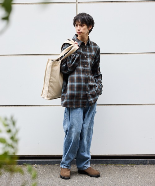 2AM(ツーエイエム)の「ワイドシルエット オンブレチェックシャツ(シャツ/ブラウス・メンズ・パープル/ブルー・L)」の5枚目の写真
