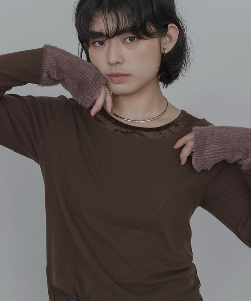 Eimee Law(エイミーロウ)の「ネックレイヤードトップス(Tシャツ/カットソー・レディース・ブラウン/ブラック/アイボリー/グレー・FREE)」の4枚目の写真