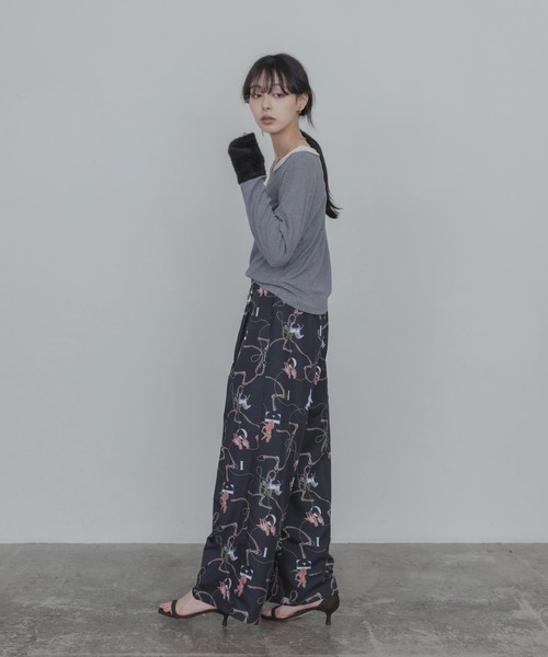 Eimee Law(エイミーロウ)の「ネックレイヤードトップス(Tシャツ/カットソー・レディース・ブラウン/ブラック/アイボリー/グレー・FREE)」の16枚目の写真