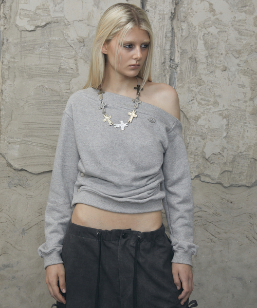 VOONT(ブント)の「One-Shoulder Snap Sweatshirt (GRAY)(スウェット・レディース・アッシュグレー・OS)」の12枚目の写真