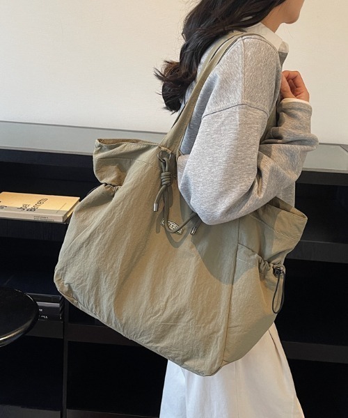 Alum'(アルム)の「Rope Knot Tote Bag/ロープノットトートバッグ(トートバッグ・レディース・ブラック/ホワイト/グリーン/パープル・FREE)」の13枚目の写真