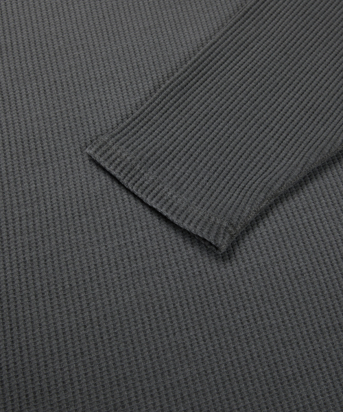 MMLG(エムエムエルジー)の「DYED WAFFLE LSV-T (CHARCOAL)(Tシャツ/カットソー・レディース・その他・X-LARGE/LARGE/MEDIUM/SMALL)」の6枚目の写真