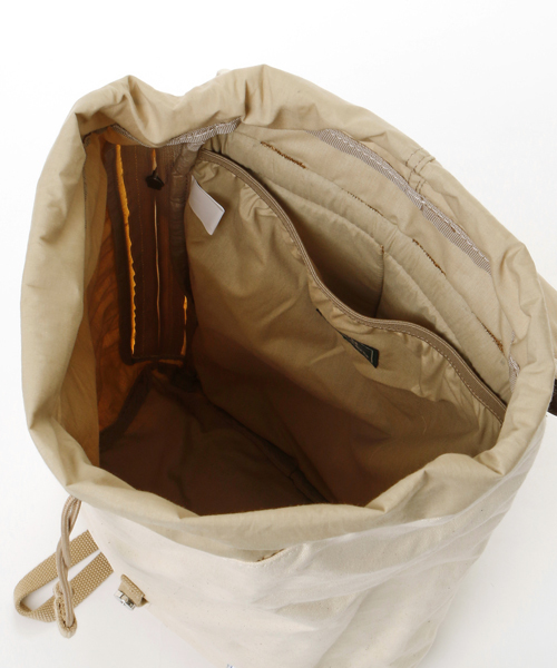 Columbia（コロンビア）の「Columbia×Daily russet×富士金梅