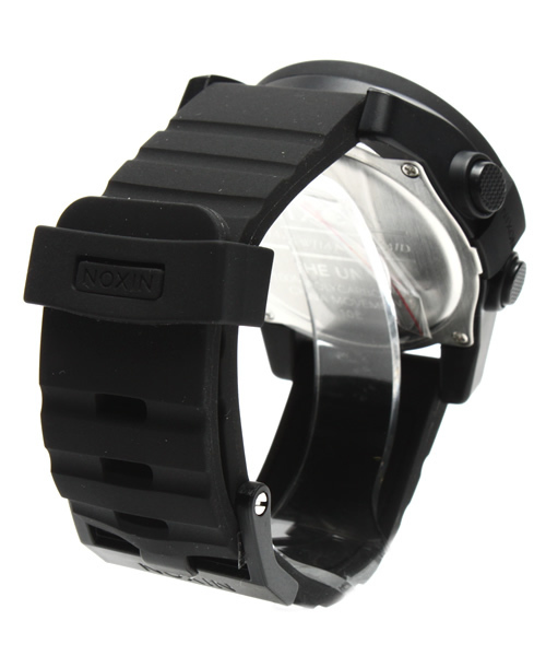 THE UNIT（デジタル腕時計）｜NIXON（ニクソン）のファッション