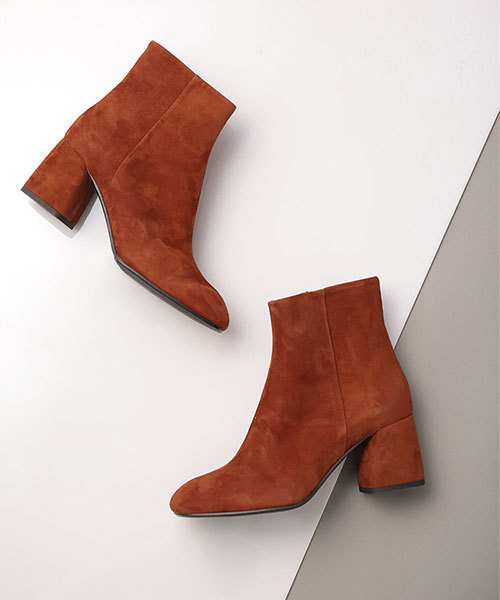 FABIO RUSCONI（ファビオルスコーニ）の「【STORY 1月号掲載】【HERS 12月号掲載】FABIO RUSCONI/チャンキーヒールスウェードブーツ（ブーツ・レディース・ブラック/グレー系その他/テラコッタ/レッド系その他・36/37/38/35）」の4枚目の写真