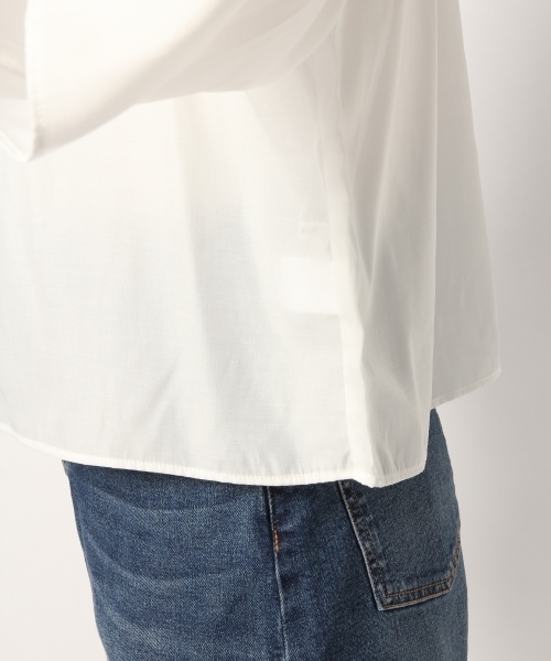 GLOBAL WORK（グローバルワーク）の「シシュウソデフレアブラウス8分袖/776436（シャツ/ブラウス・レディース・ホワイト/ネイビー/イエロー・MEDIUM/LARGE）」の7枚目の写真