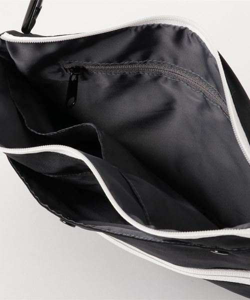 YAKPAK(ヤックパック)の「YAKPAK サコッシュ(ショルダーバッグ・メンズ・ブラック・フリー)」の4枚目の写真