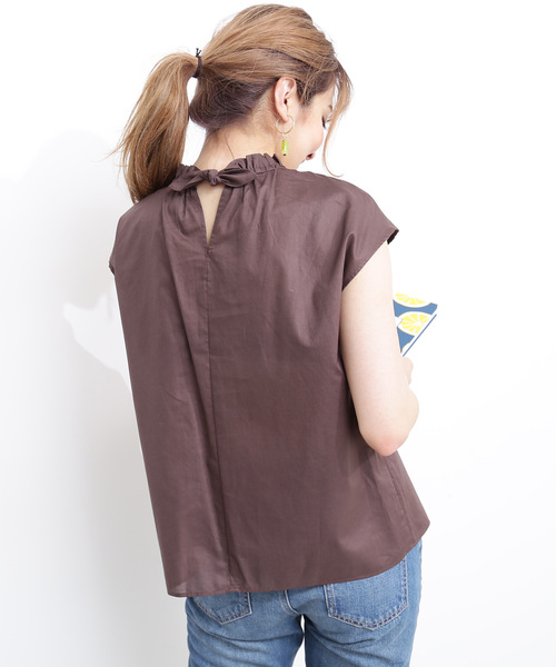 N.（N. Natural Beauty Basic）（エヌエヌナチュラルビューティーベーシック）の「ボイルローンギャザーネックブラウス（シャツ/ブラウス・レディース・ホワイト/ブラウン/イエロー/ネイビー・MEDIUM）」の3枚目の写真