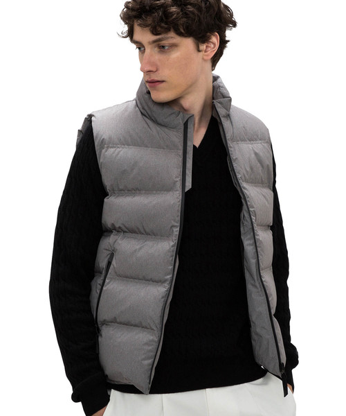 Lacoste ラコステ の 軽量ダウンベスト ダウンベスト Wear