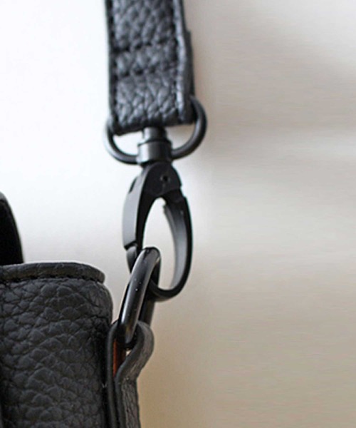 antiqua（アンティカ）の「バックル付きショルダーバッグ（ショルダーバッグ・レディース・ブラック・FREE）」の13枚目の写真