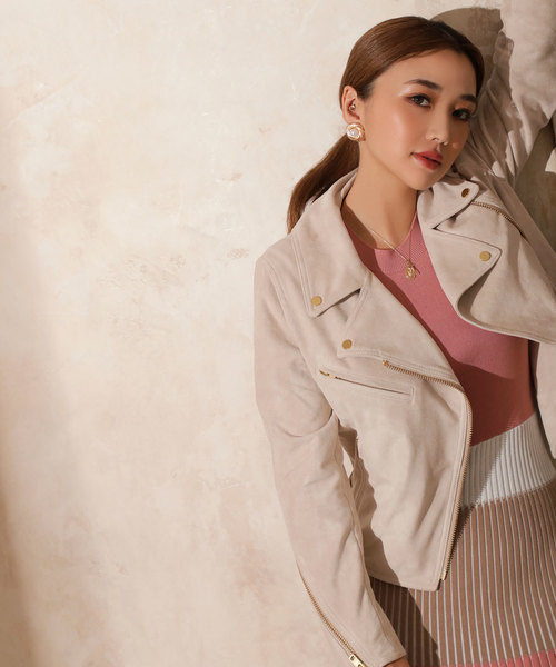 EIMY ISTOIRE(エイミーイストワール)の「フェイクスエードジャケット(ライダースジャケット・レディース・ベージュ/ピンク系その他/グレイッシュベージュ・SMALL/MEDIUM)」の2枚目の写真