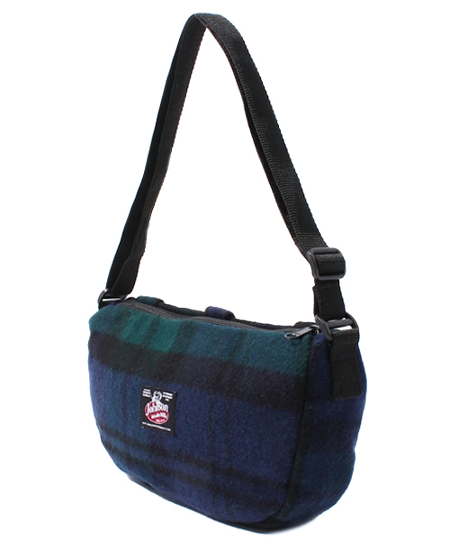 SHIPS（シップス）の「JOHNSON WOOLEN MILLS:SIDE WINDER BAG 