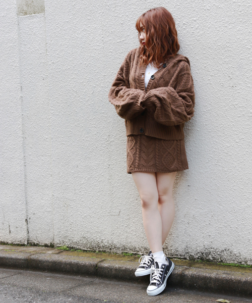 apres jour（アプレジュール）の「【1周年記念アイテム】ケーブルニット台形スカート【ZOZOTOWN限定アイテム】（スカート・レディース・ベージュ/ブラウン/クリーム/ラベンダー・フリー）」の9枚目の写真