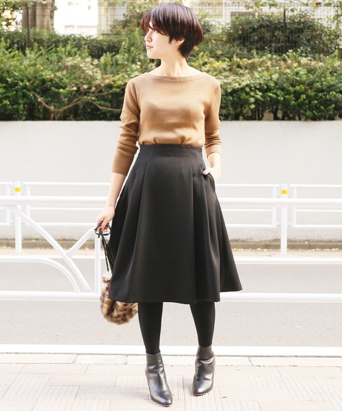 La TOTALITE(ラトータリテ)の「ストレッチカルゼフレアスカート◆(スカート・レディース・ブラック/ブルー系その他/キャメル・38/36/40)」の6枚目の写真