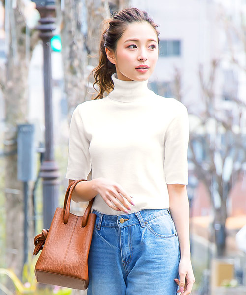 KOBE LETTUCE(コウベレタス)の「タートルネック5分袖ハイゲージスプリングニットトップス(ニット/セーター・レディース・ライトグレー/ブラック/オフホワイト/オリーブ/ピンク系その他・FREE)」の2枚目の写真