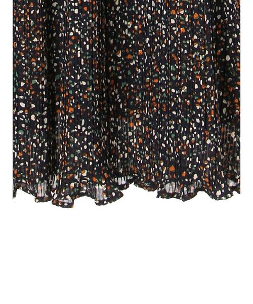 YECCA VECCA（イェッカヴェッカ）の「2wayランダムプリーツワンピース ●（ワンピース・レディース・ネイビー/アイボリー・FREE）」の13枚目の写真