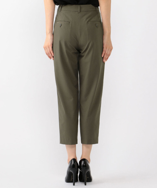 A/C DESIGN BY ALPHA CUBIC（エーシーデザインバイアルファキュービック）の「【COOLER TOUCHシリーズ】冷感タックテーパードパンツ（その他パンツ・レディース・ブラウン/カーキ/ブラック/ネイビー・61/64/70/67）」の8枚目の写真