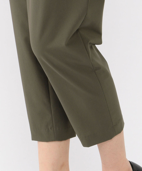 A/C DESIGN BY ALPHA CUBIC（エーシーデザインバイアルファキュービック）の「【COOLER TOUCHシリーズ】冷感タックテーパードパンツ（その他パンツ・レディース・ブラウン/カーキ/ブラック/ネイビー・61/64/70/67）」の11枚目の写真