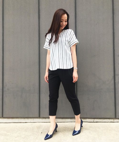 A/C DESIGN BY ALPHA CUBIC（エーシーデザインバイアルファキュービック）の「【COOLER TOUCHシリーズ】冷感タックテーパードパンツ（その他パンツ・レディース・ブラウン/カーキ/ブラック/ネイビー・61/64/70/67）」の20枚目の写真