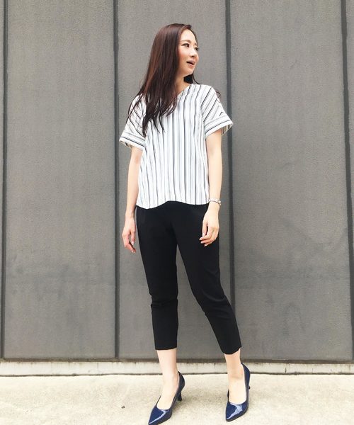 A/C DESIGN BY ALPHA CUBIC（エーシーデザインバイアルファキュービック）の「【COOLER TOUCHシリーズ】冷感タックテーパードパンツ（その他パンツ・レディース・ブラウン/カーキ/ブラック/ネイビー・61/64/70/67）」の22枚目の写真