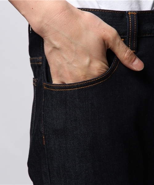 JOURNAL STANDARD（ジャーナルスタンダード）の「ライトストレッチデニムスタプレ型パンツ　#（デニムパンツ・メンズ・ダークブルー/ネイビー・LARGE/MEDIUM/SMALL）」の6枚目の写真